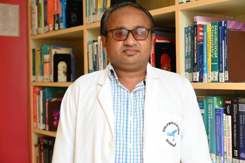 Dr. Siraj Anwar